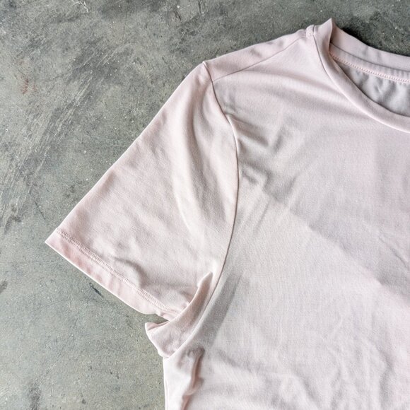 Cotopaxi Women's Cala Active T-Shirt Short Sleeve Split Back pale ppink large - Picture 2 of 6